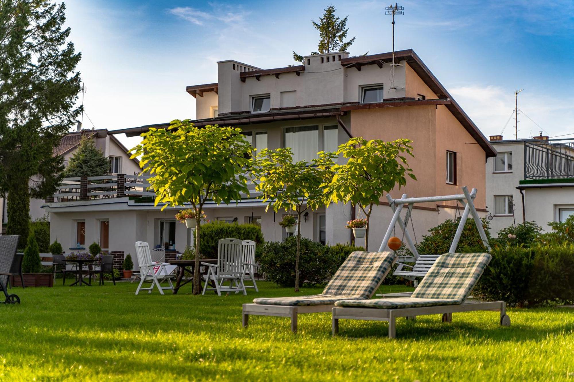 Hotel Avista Mielno Unieście Exterior foto